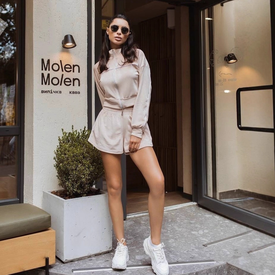 Women's Zip Shorts Set with Stand Collar Long Sleeve