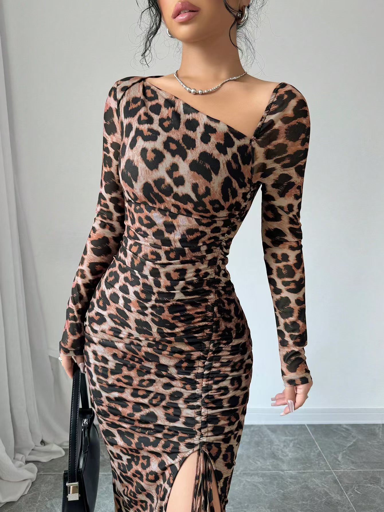 Leopard Print Bodycon Long Sleeve Dress