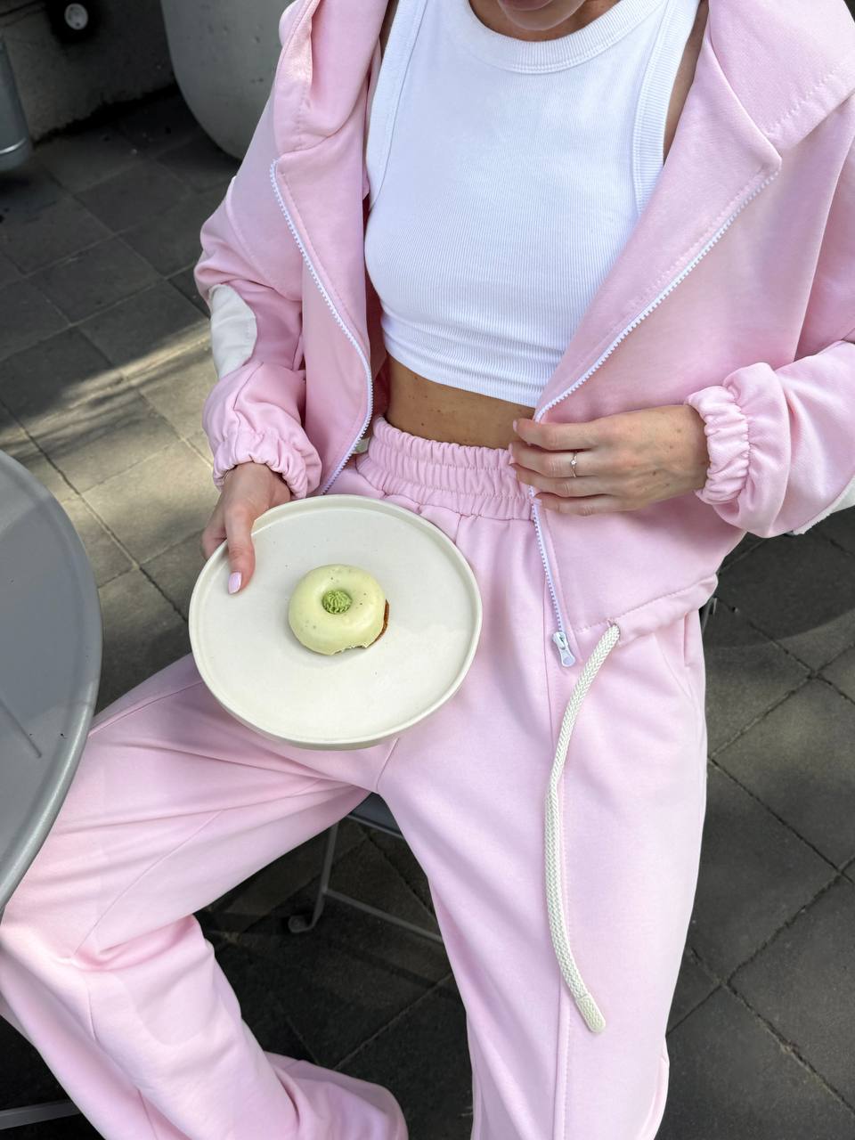 Women's Solid Color Zip-Up Hoodie and Drawstring Jogger Two-Piece Set
