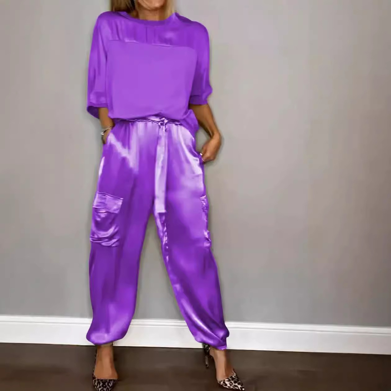 Women's Satin Half-Sleeve Top and Pants Two-Piece Set