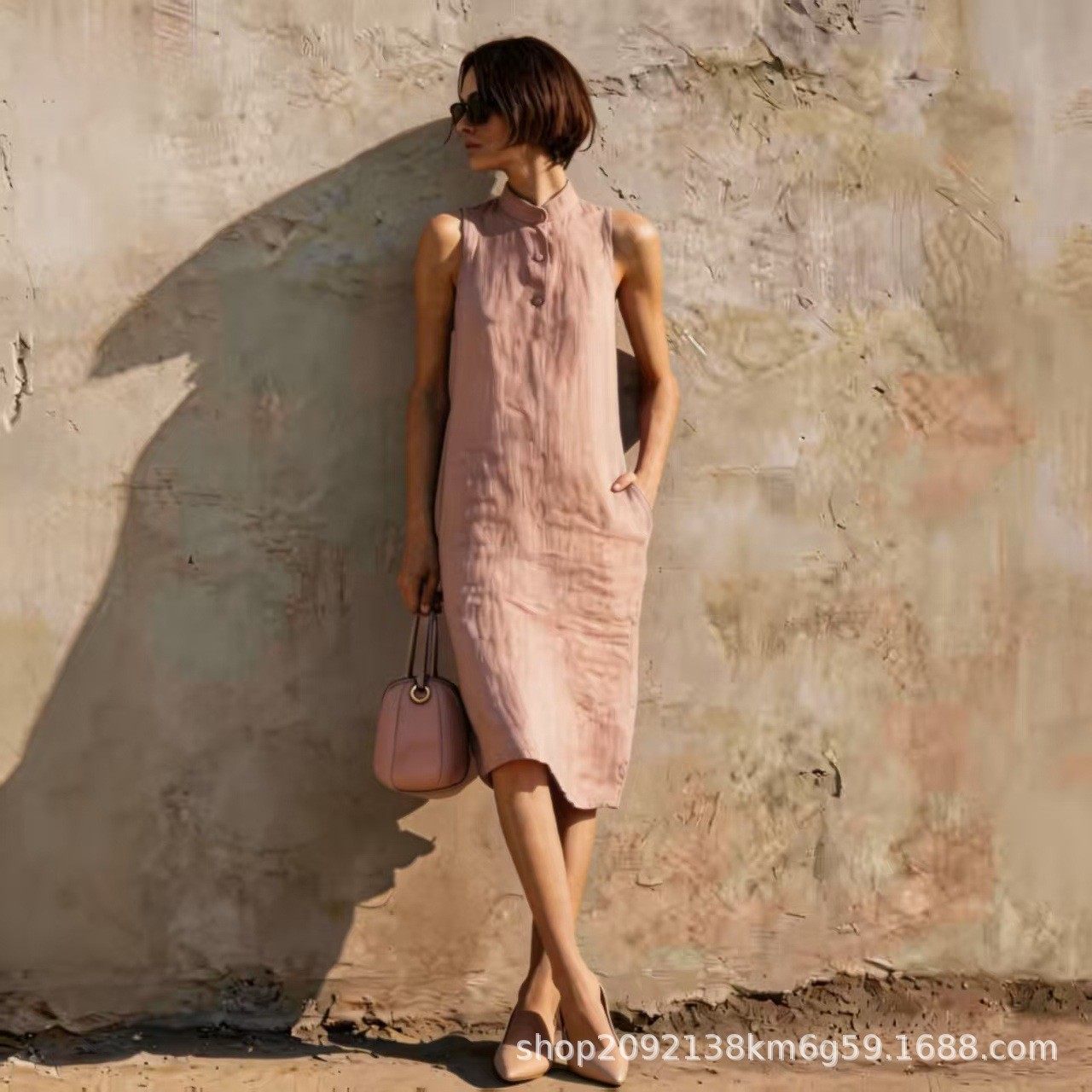 Women's Sleeveless Button-Front Midi Dress with Pockets