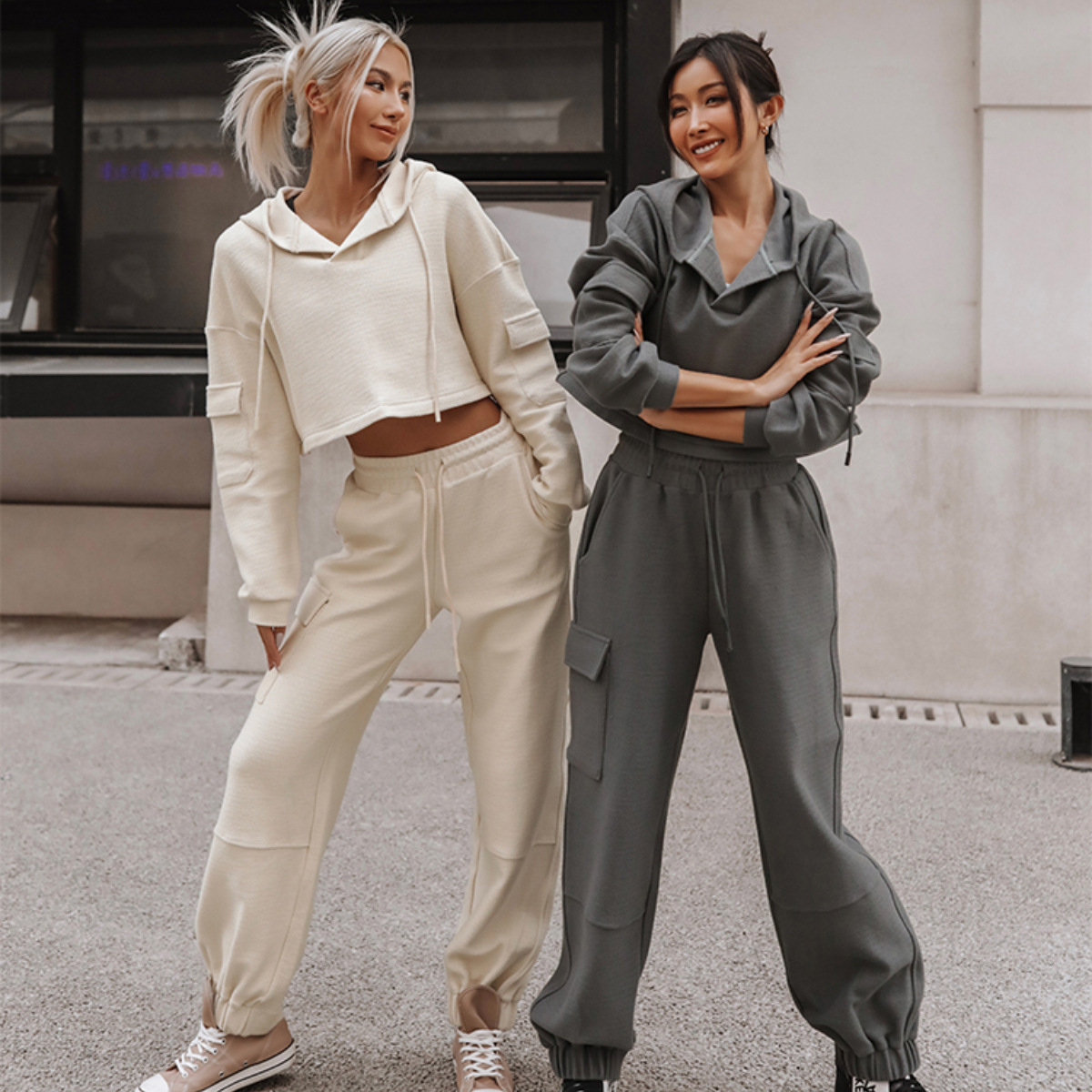 Women's Long Sleeve Hooded Pocket Casual Two-Piece Sweatsuit Set