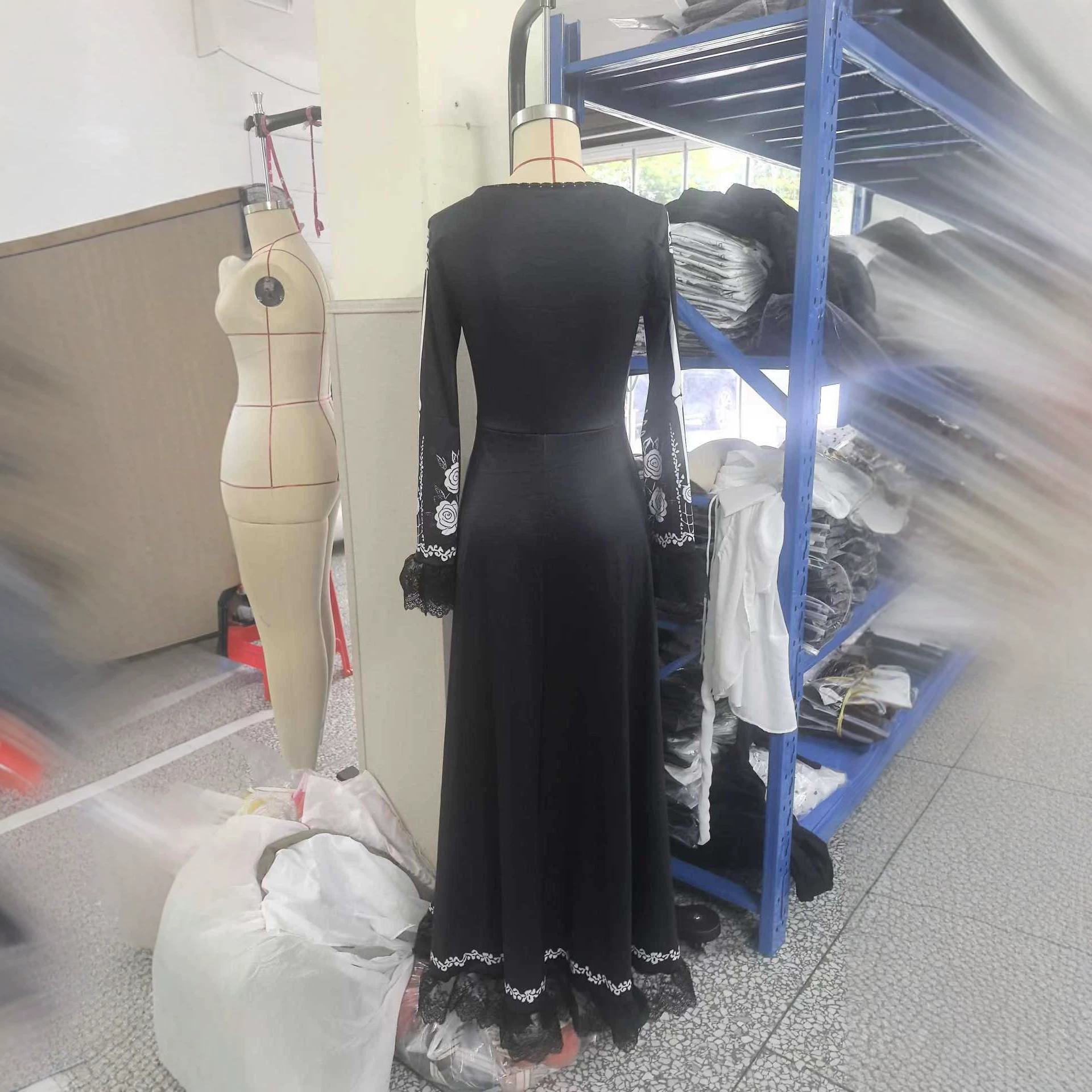 Court-Style Long-Sleeve Flared-Sleeve Maxi Dress with Fun Full Skirt