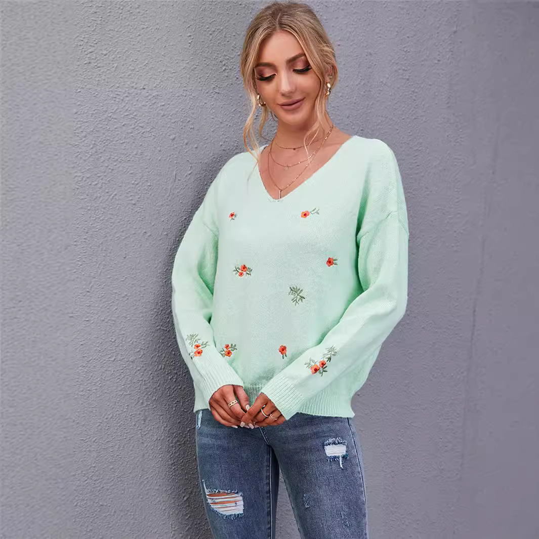 Women's V-Neck Embroidered Floral Knit Sweater Plus Size Pullover