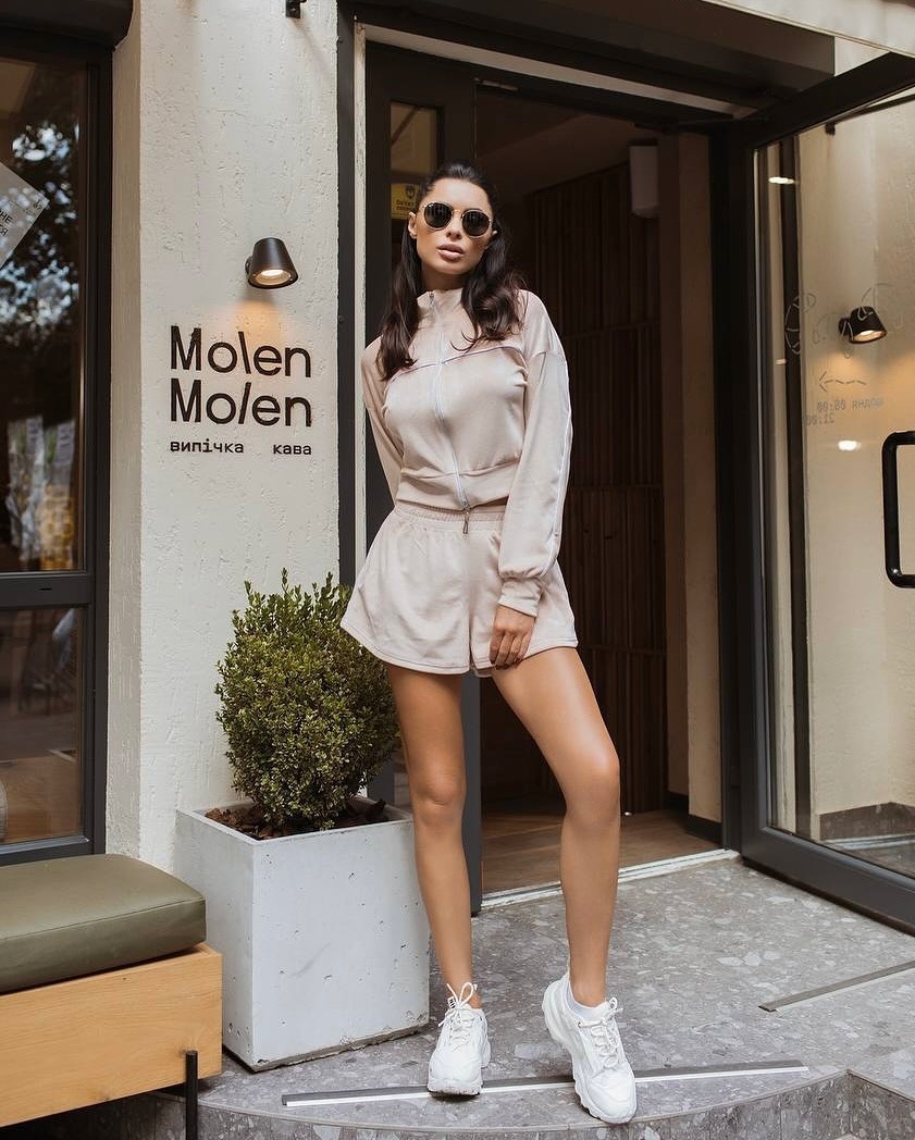 Women's Zip Shorts Set with Stand Collar Long Sleeve