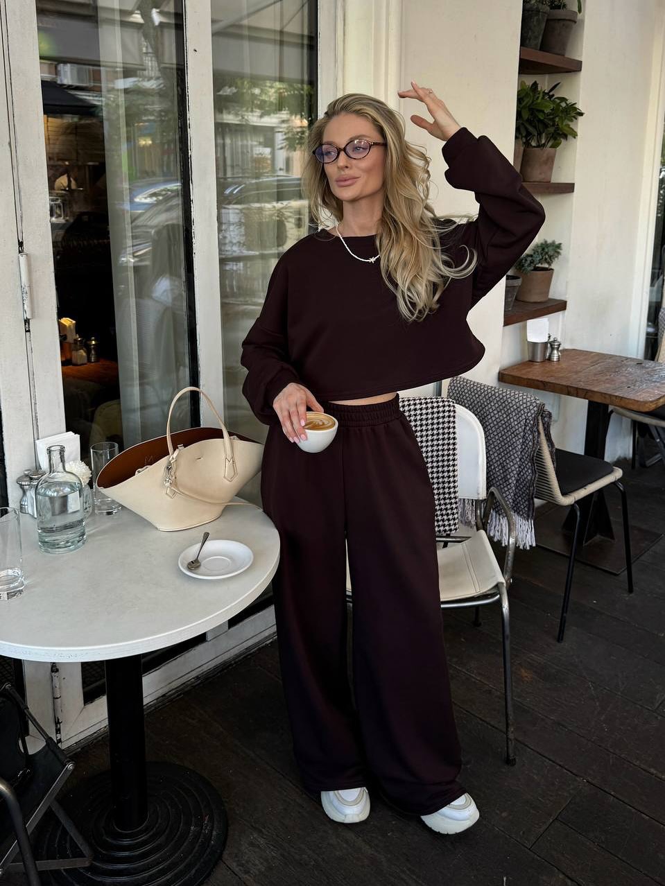 Women's Solid Color Long Sleeve Crew Neck Loose Top and Elastic Wide Leg Pants Two-Piece Set