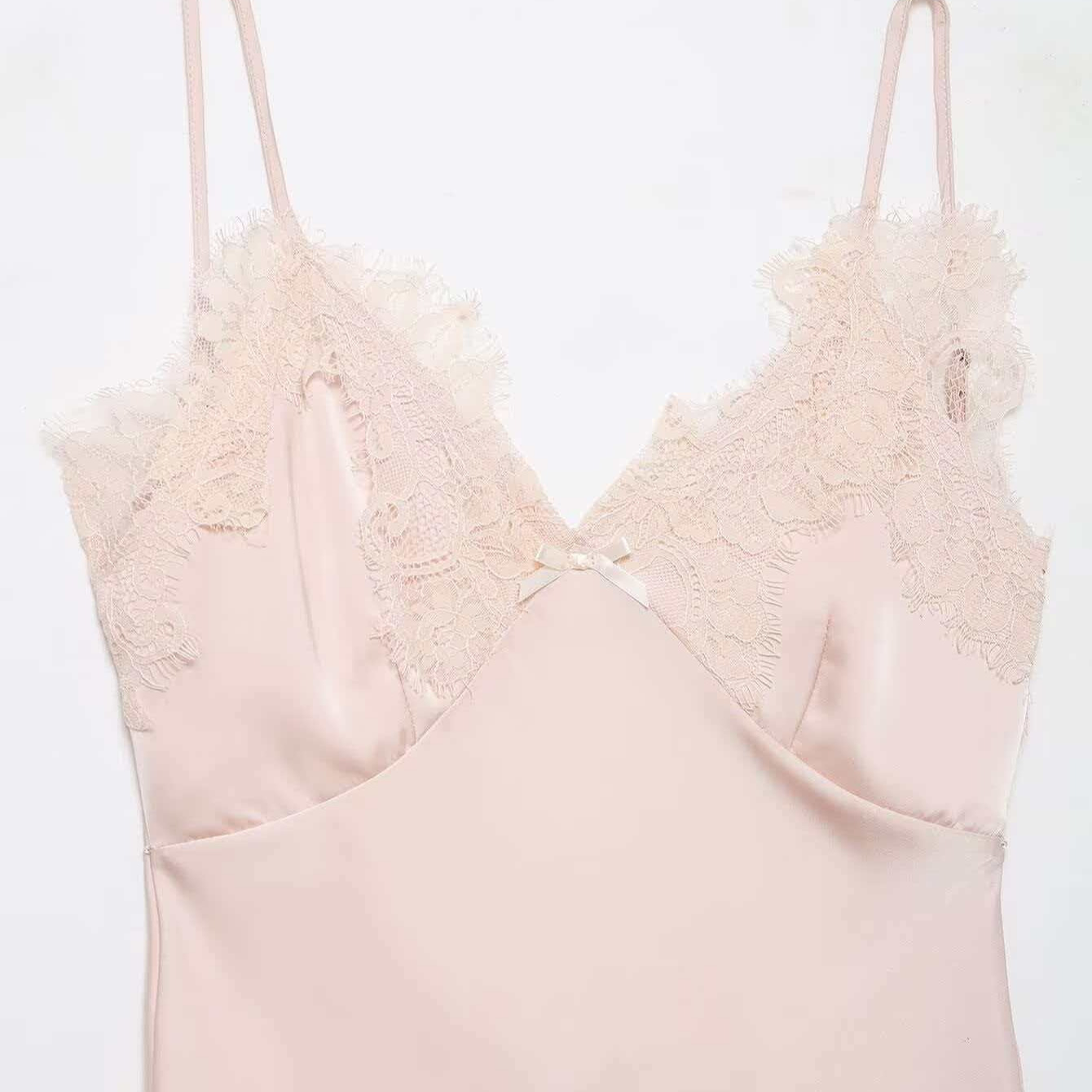 Light Pink Satin Lace V-Neck Sleeveless Slip Nightdress