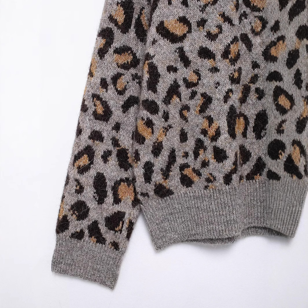 Animal Print Jacquard Knit Cardigan Long Sleeve