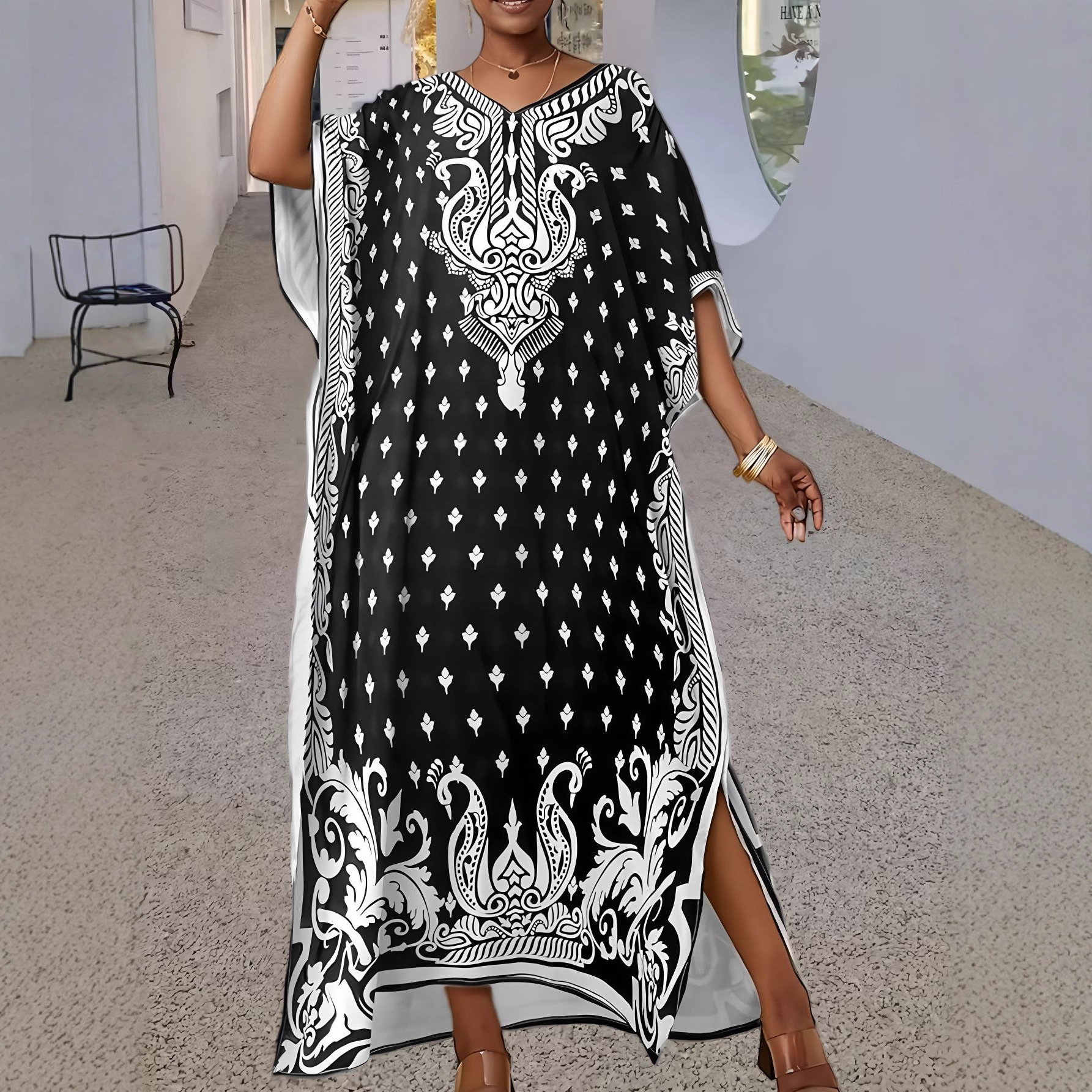 Women's Loose V-Neck Printed Long Sleeve Maxi Robe