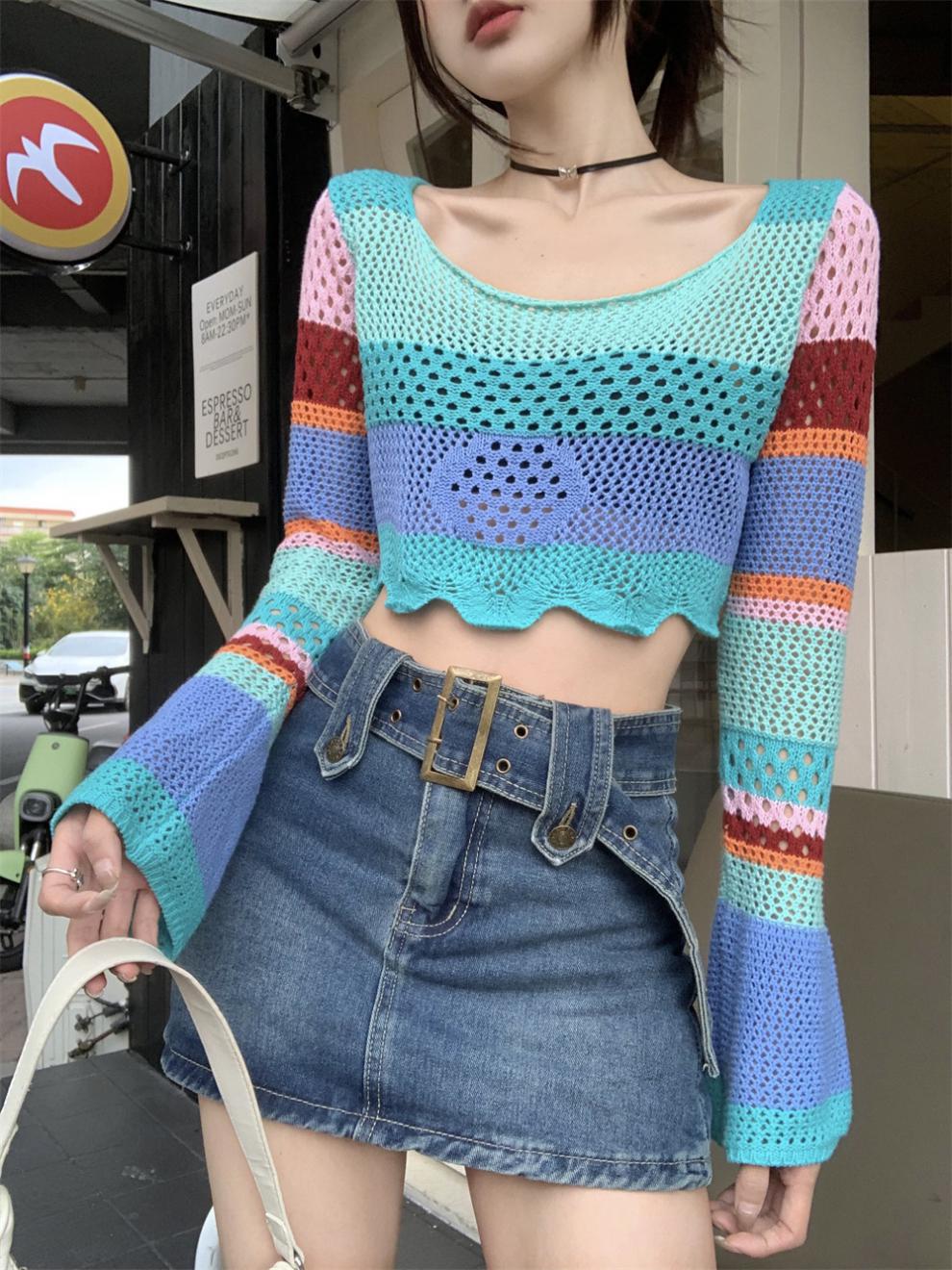 Women's Color-Block Flared-Sleeve Cropped Knit Top Crew Neck