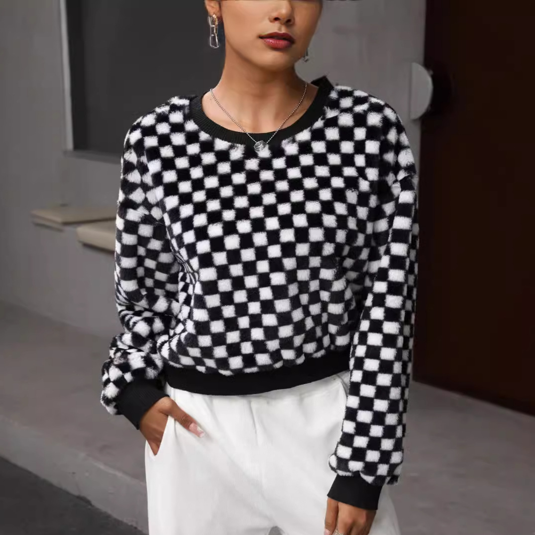 Women's Loose Round Neck Black and White Plaid Long Sleeve Fleece Pullover Hoodie