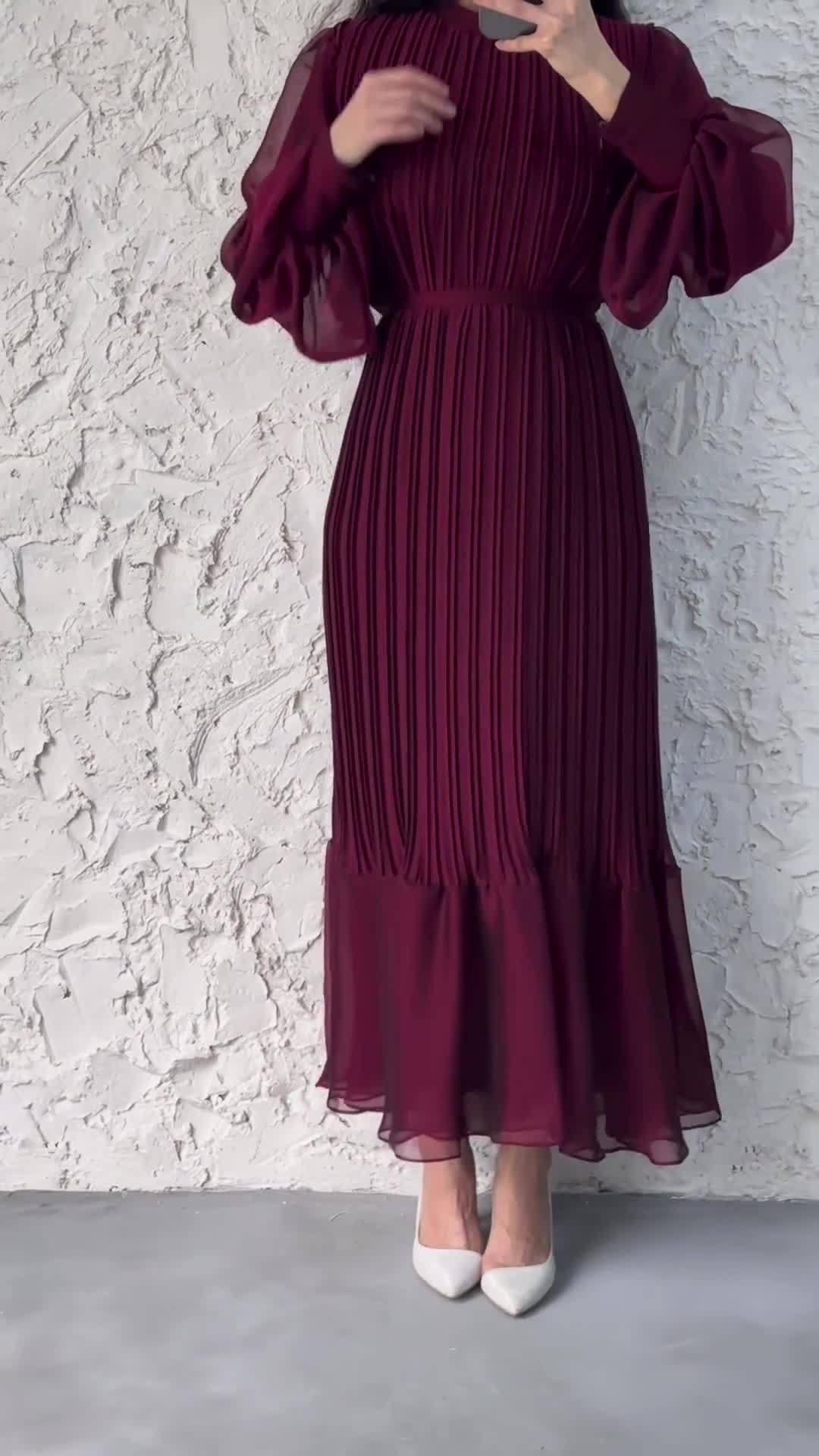 Women's Long Sleeve Mesh Panel Pleated Ruffle Hem Maxi Dress
