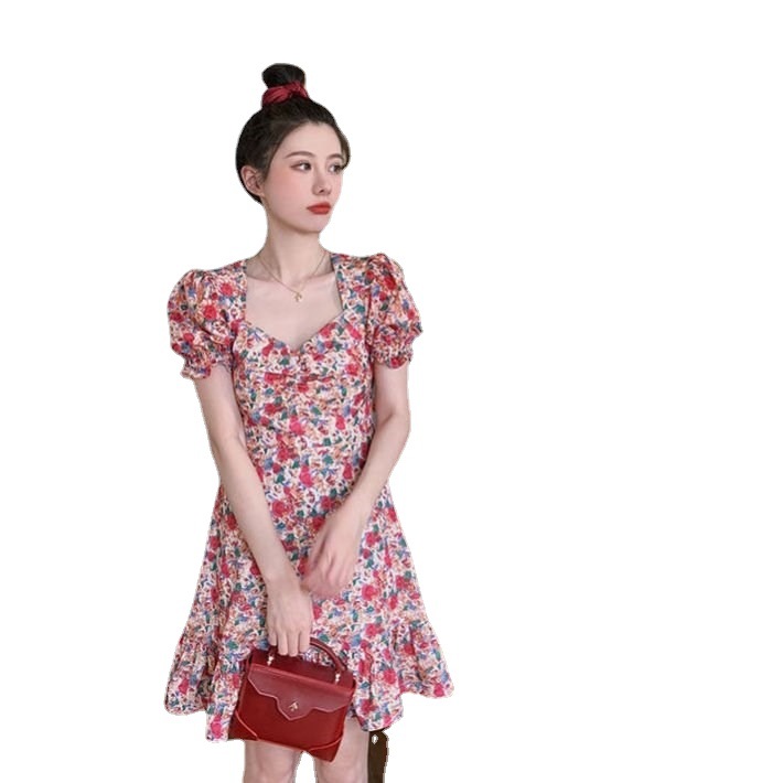French Vintage Floral Midi Dress with V-Neck and Puff Sleeves