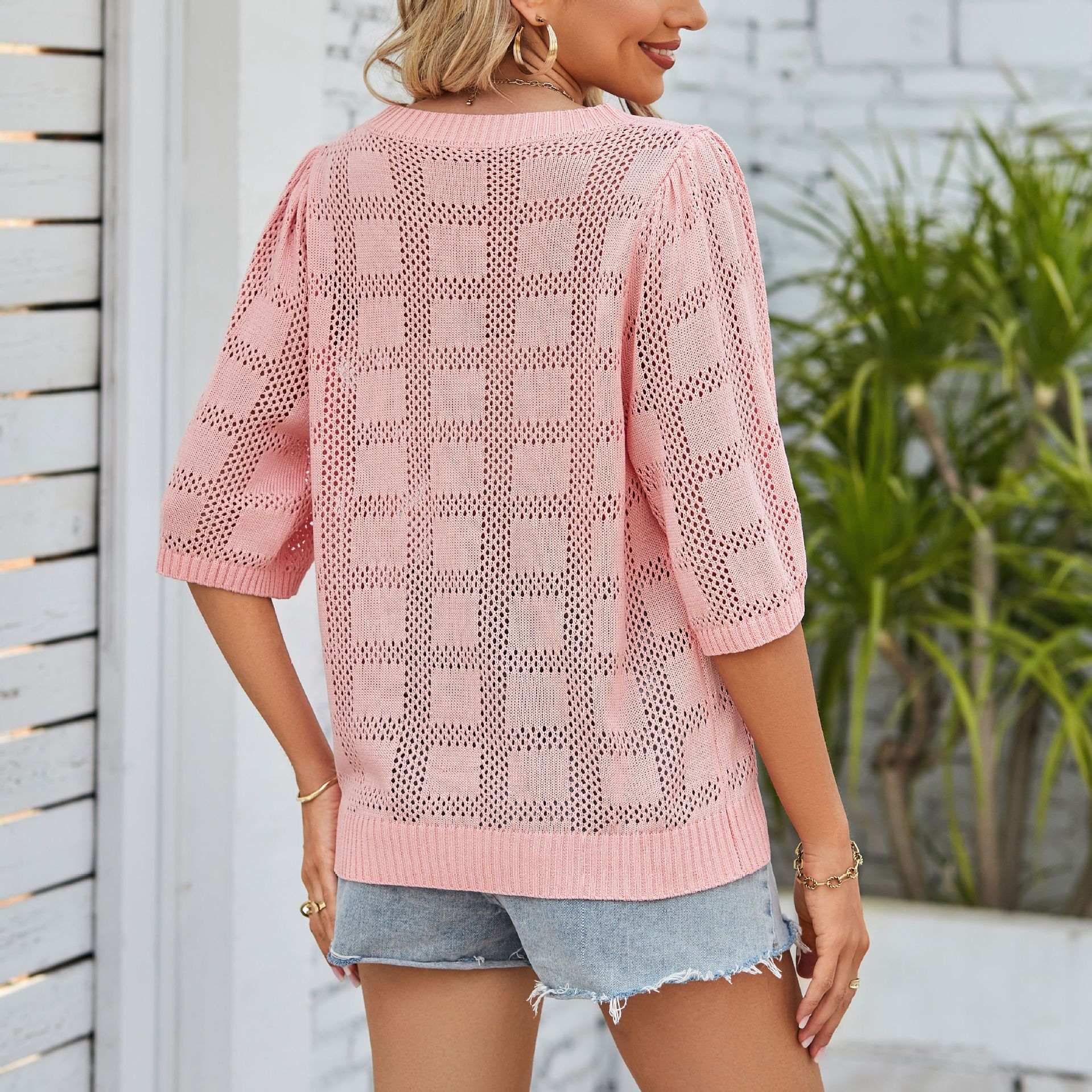 Women's Round Neck Hollow-Out Knit Sun Protection Top