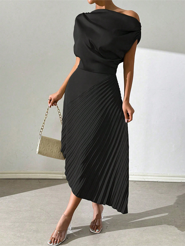 Elegant One-Shoulder Ruched Bodycon Dress with Asymmetrical Hem