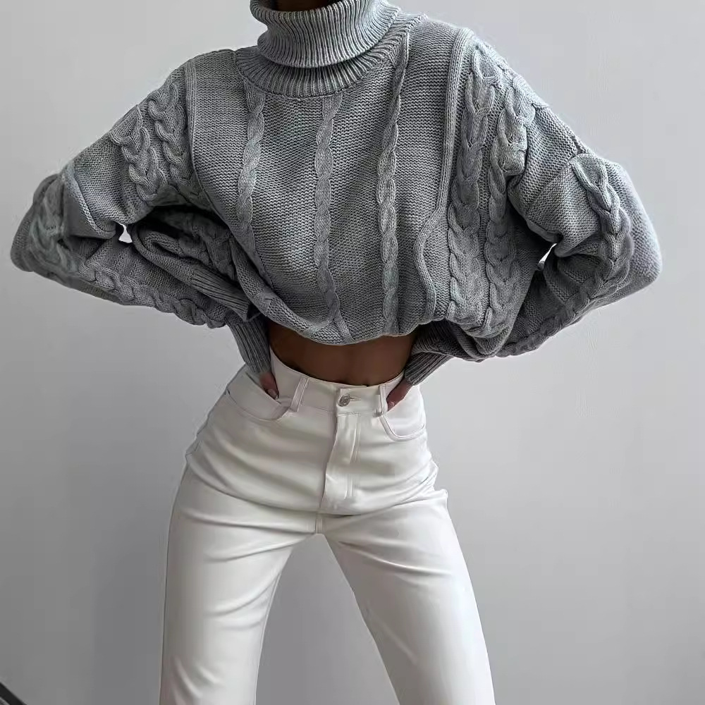 Cable-Knit Turtleneck Pullover Sweater with Diamond Jacquard