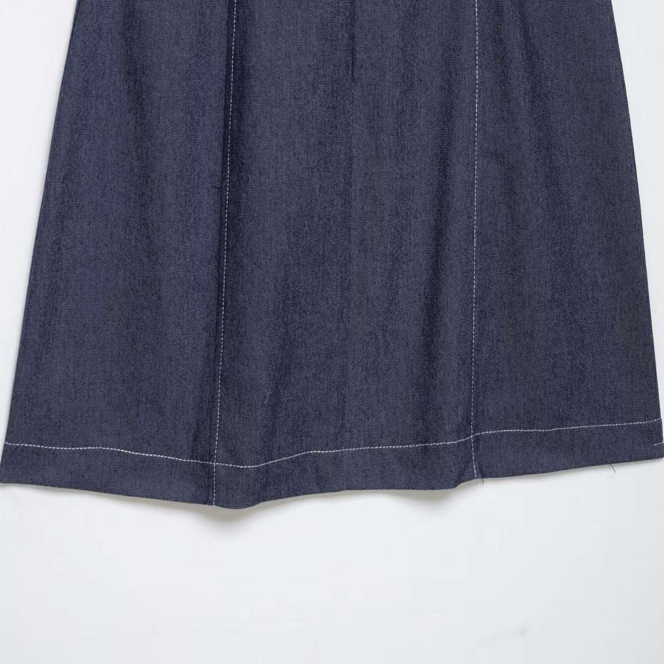 Women's Sleeveless Knot-Front Bodycon Dress