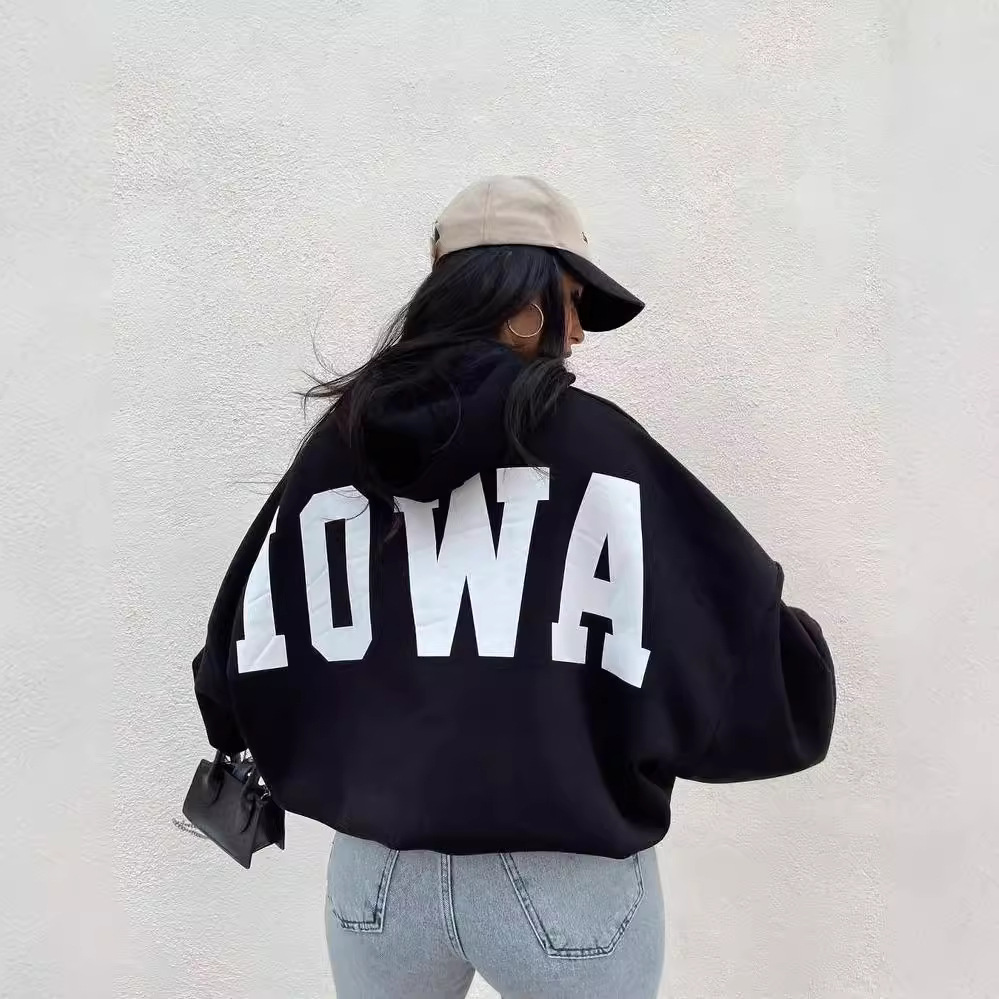 Fleece-Lined Hooded Graphic Cropped Sweatshirt for Women