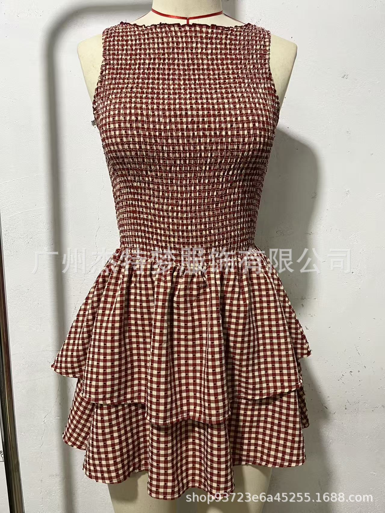 Women's Off-Shoulder Smocked Plaid Sleeveless Puff Dress