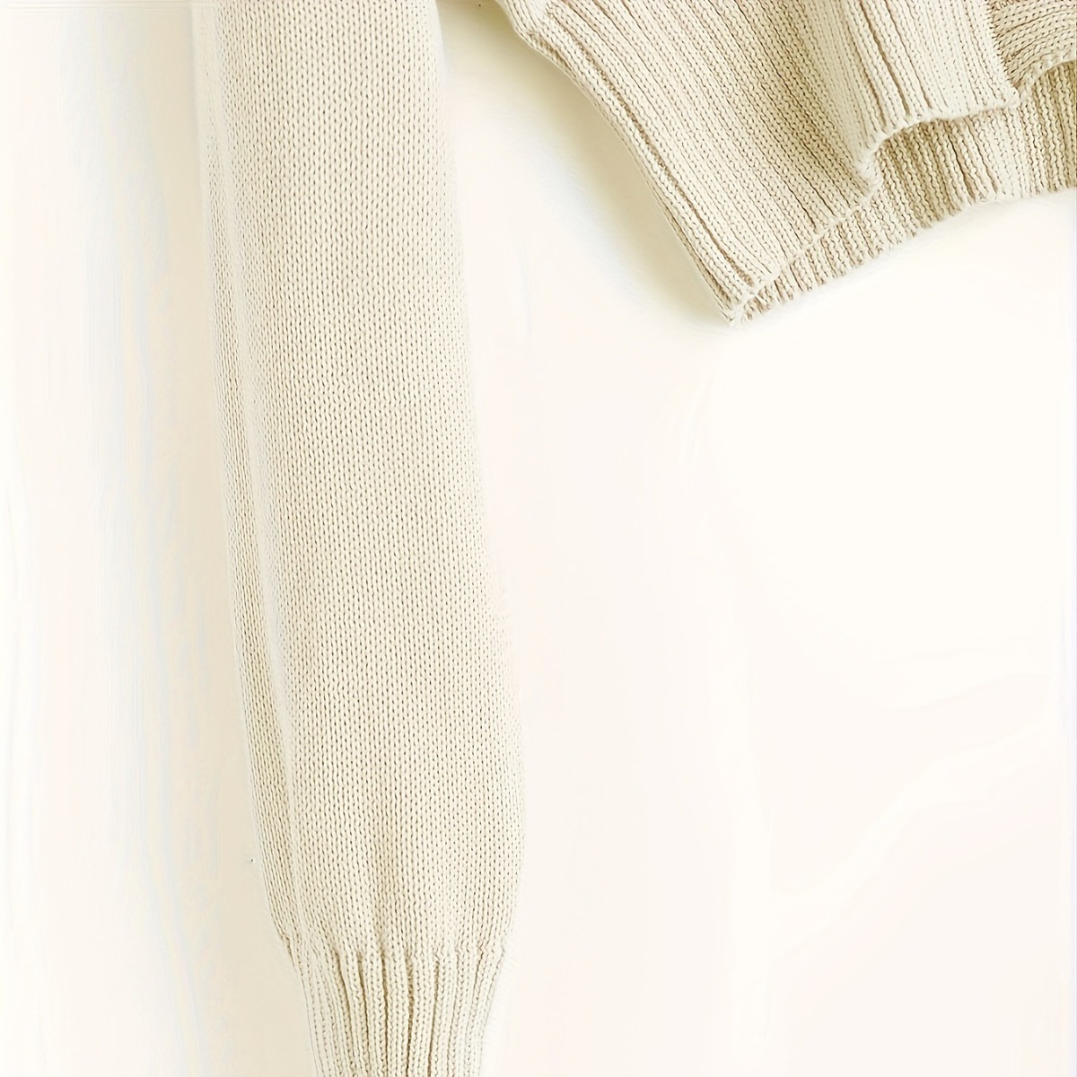 Women's V-Neck Open-Back Cropped Cardigan Sweater with Buttons