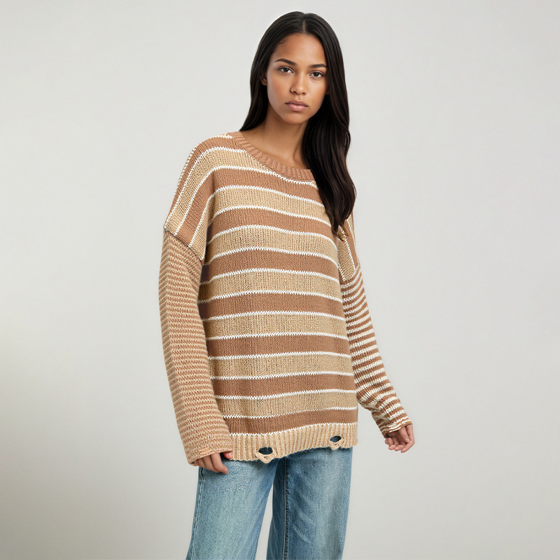 Women's Crewneck Cable-Knit Pullover Sweater
