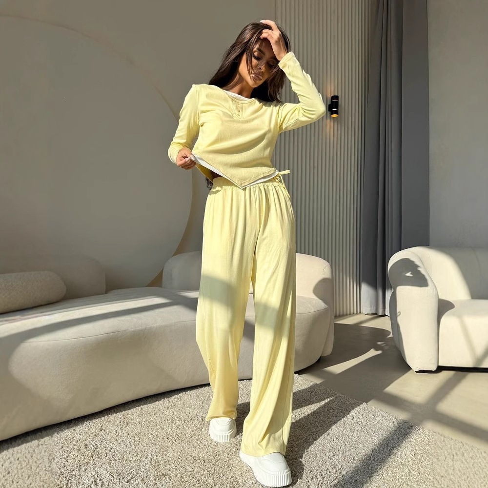 Women's Solid Color Two-Piece Set with Faux-Layer Top and Tie-Waist Pants