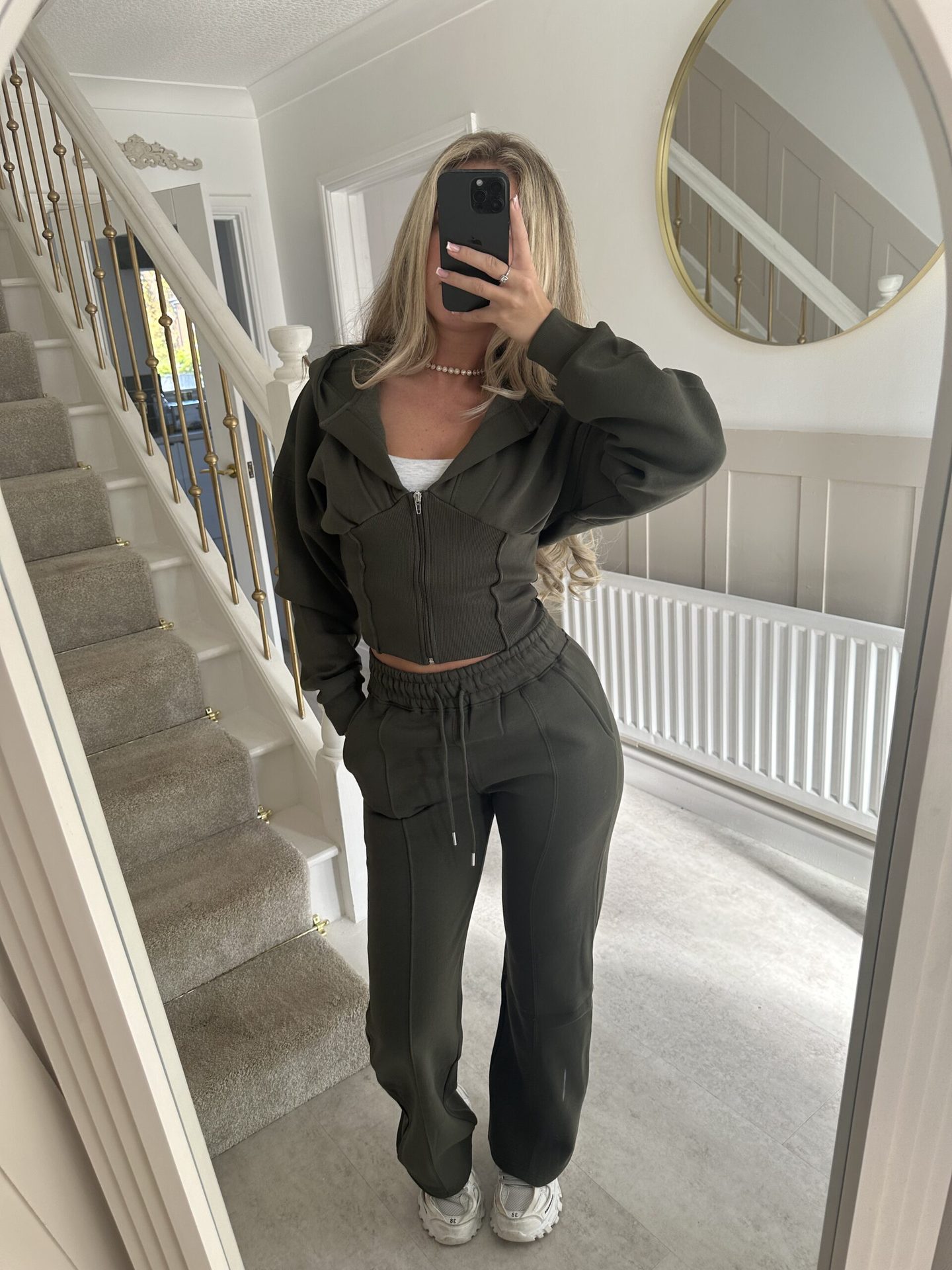 Women's Colorblock Zip Cardigan & Tie Pants Set