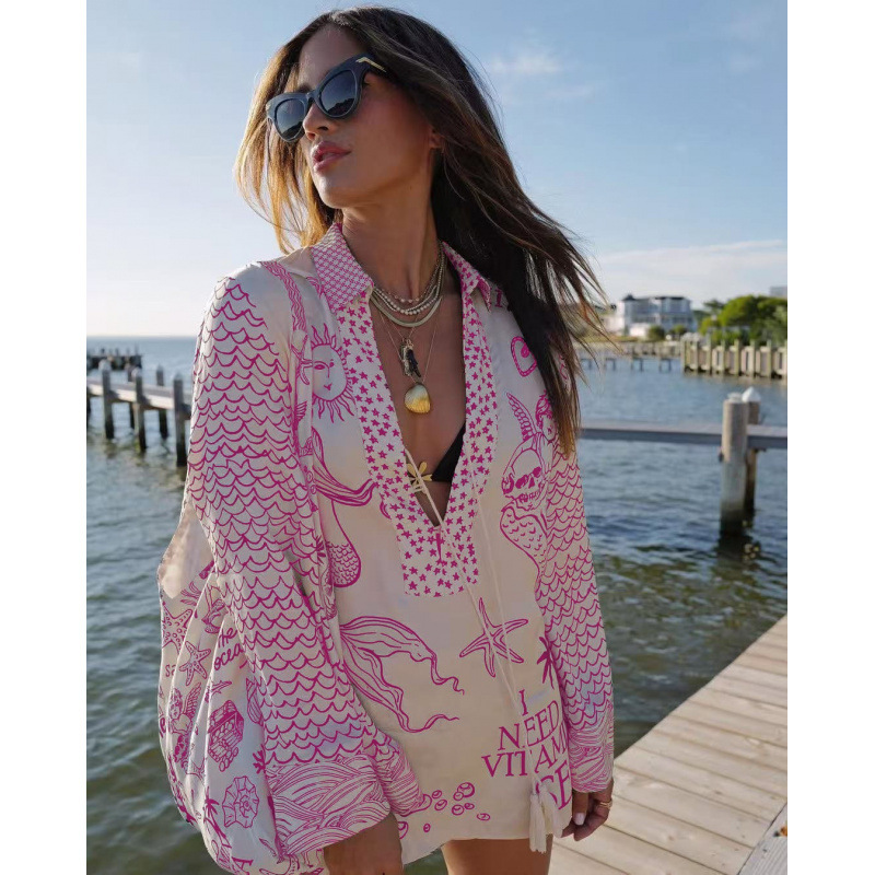 Printed Low-Neck Long-Sleeve Shorts Two-Piece Set