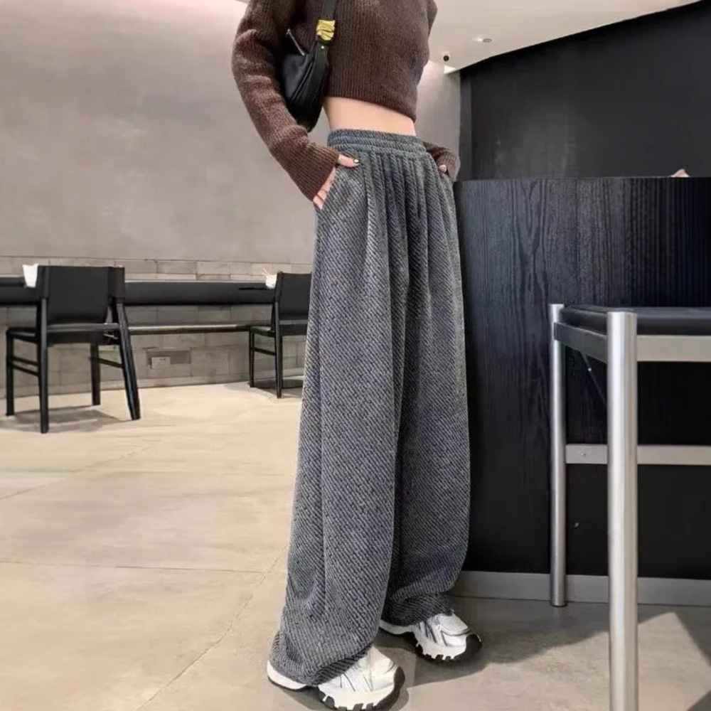 Women's Lazy Loose Straight-Leg Trousers with Chic Design
