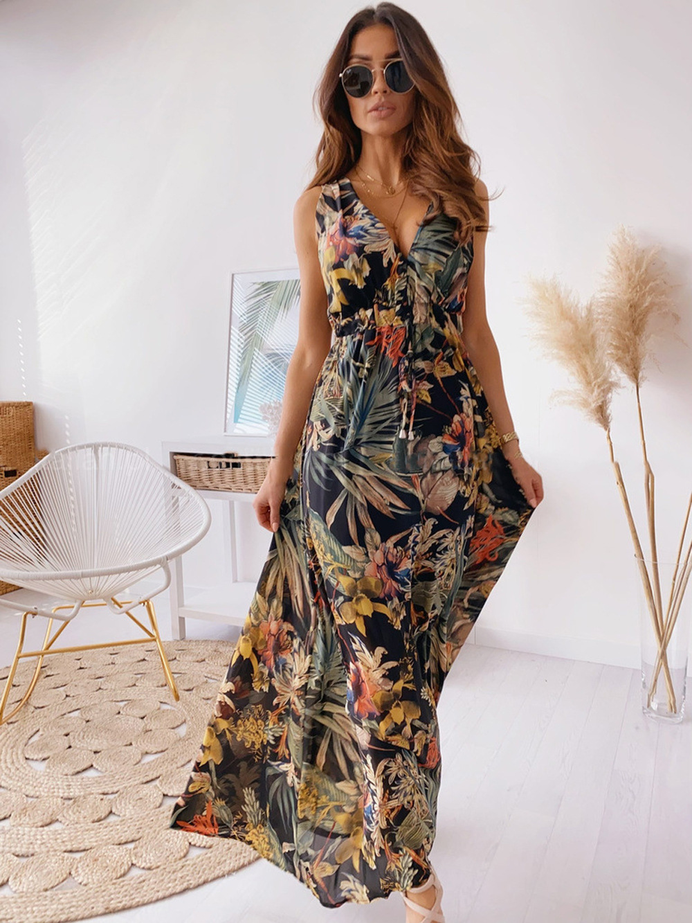 Open-Back Floral Print Tie-Waist Casual Maxi Dress