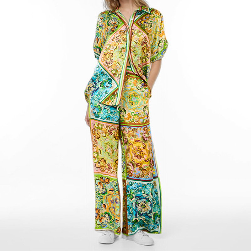 Retro Print Two-Piece Set with Lantern Sleeves and Collared Shirt