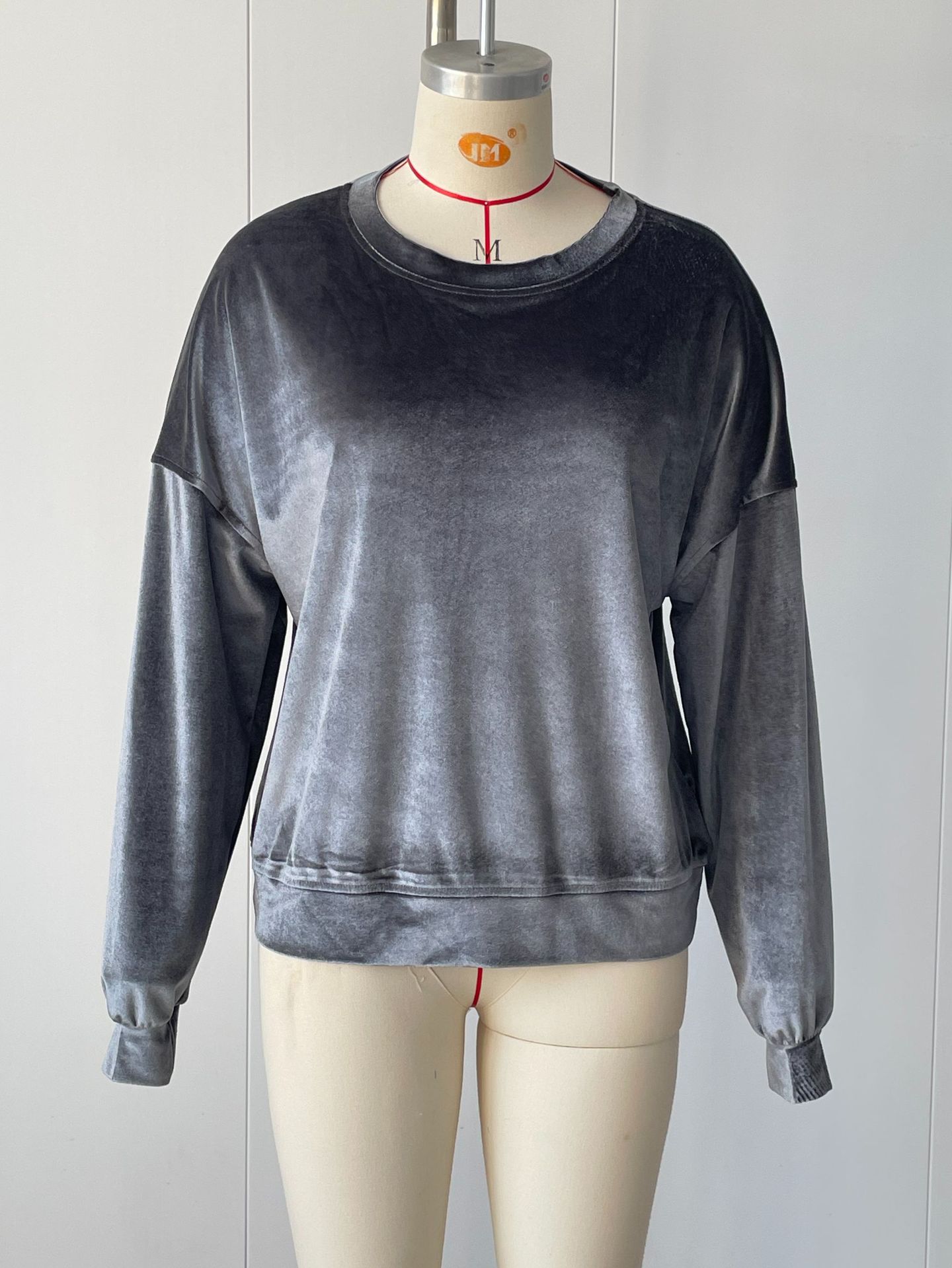Women's Long Sleeve Gold Velvet Solid Color Crewneck Sweatshirt