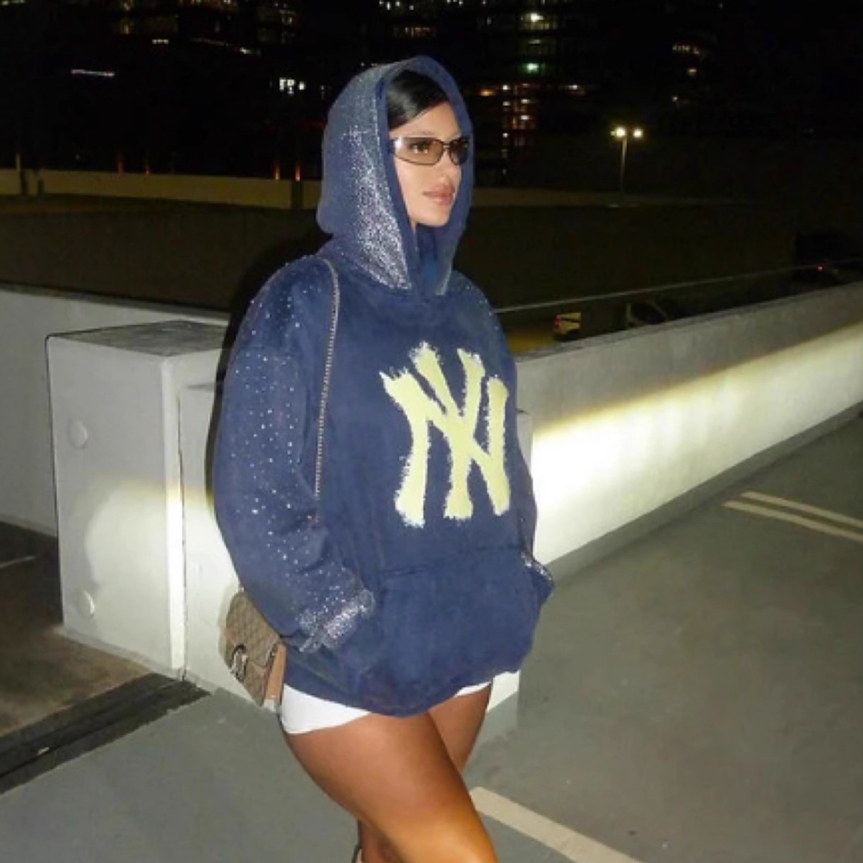 Women's Loose Hooded Long-Sleeve Rhinestone Hoodie with Pockets