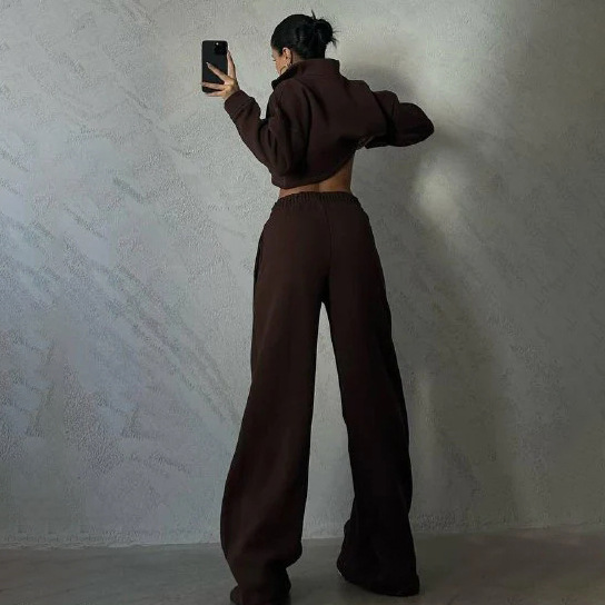 Women's Solid Color Crewneck Long-Sleeve Sweatshirt and Pants Set