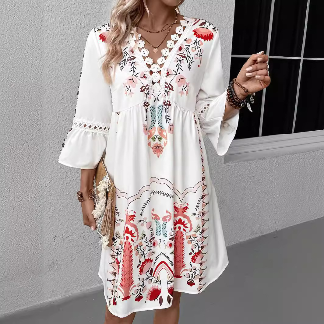 V-Neck Lace Panel Floral Print Casual Dress