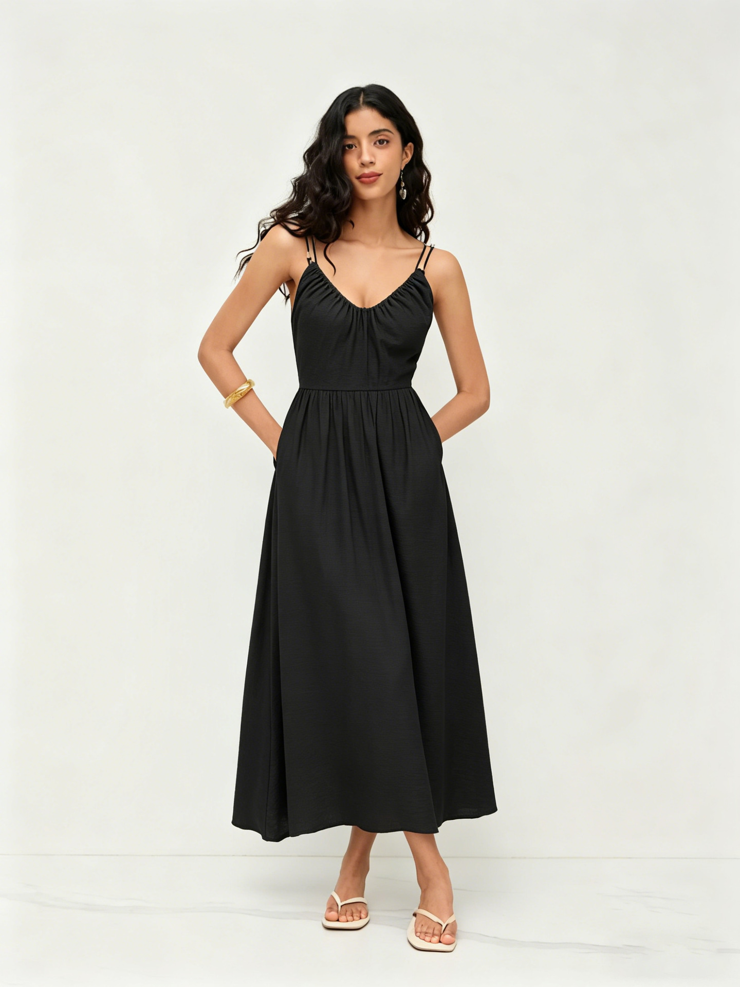 Women's Open Back V-Neck Maxi Dress Sleeveless High Waist Flowy Summer Casual