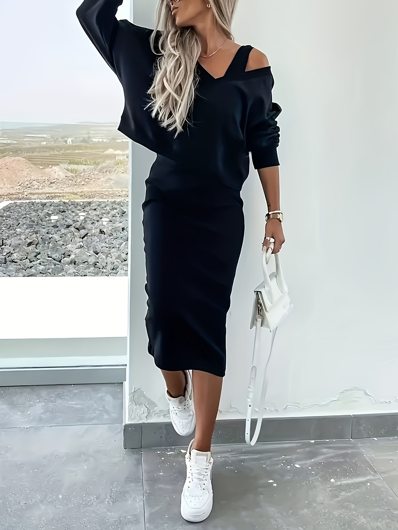 Women's Solid V-Neck Long-Sleeve Hoodie & Cami Dress Two-Piece Set