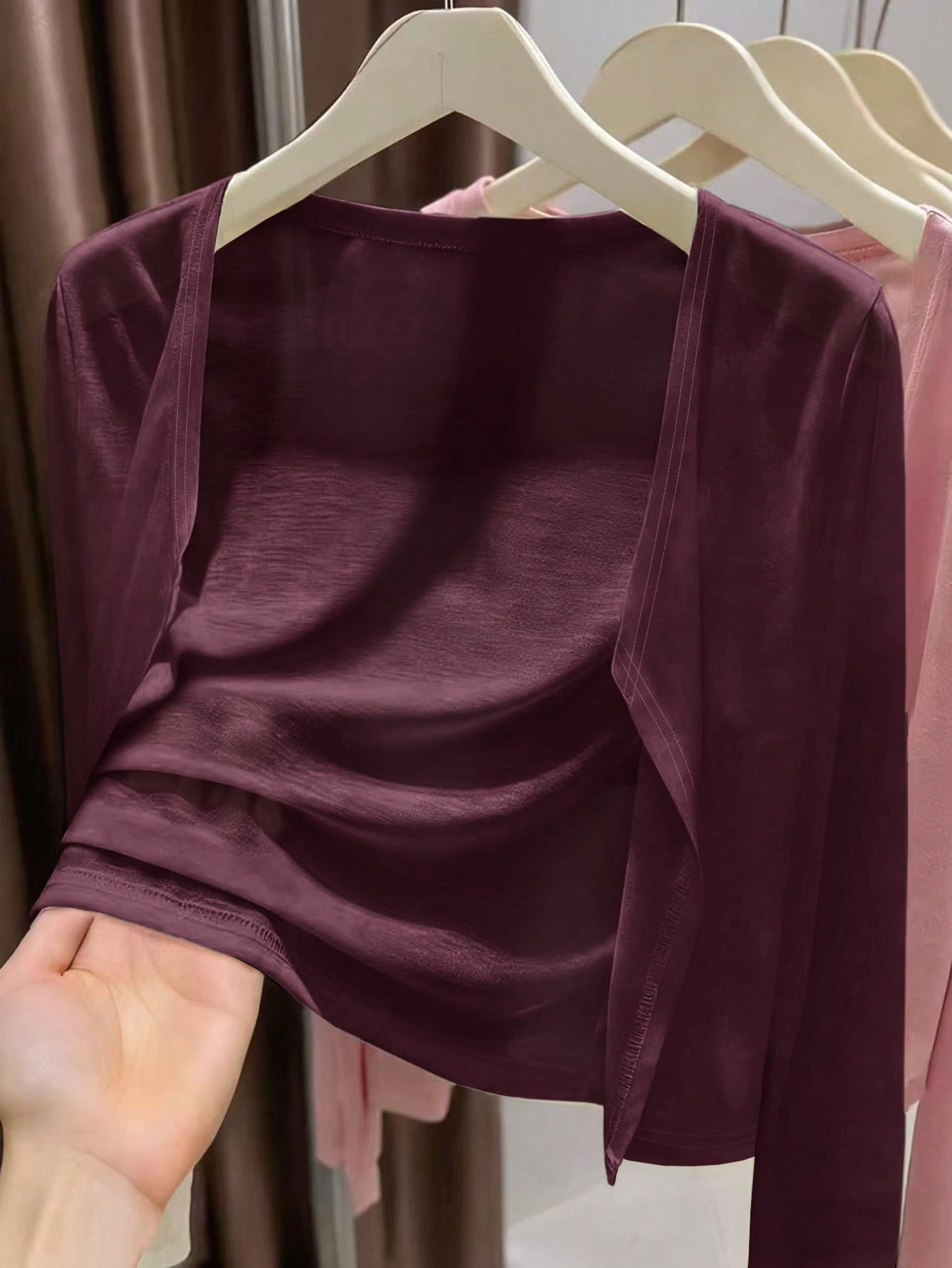 Women's Lightweight Knit Cardigan – Minimalist V-Neck Long Sleeve Solid Color