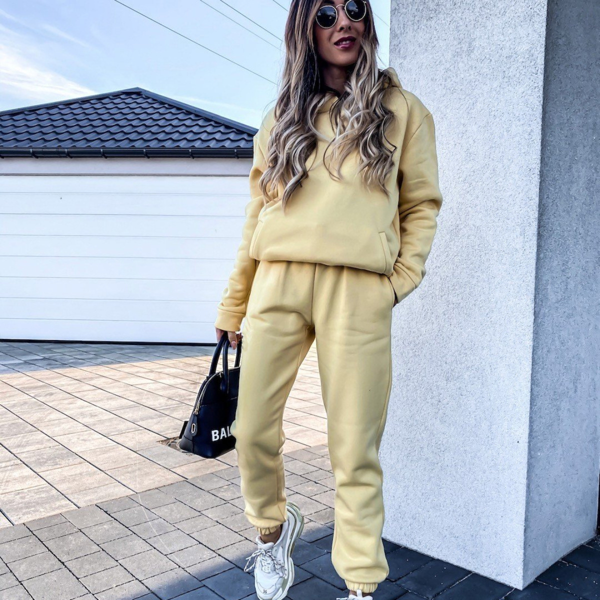 Women's Casual Hooded Sweatshirt and Pants Set
