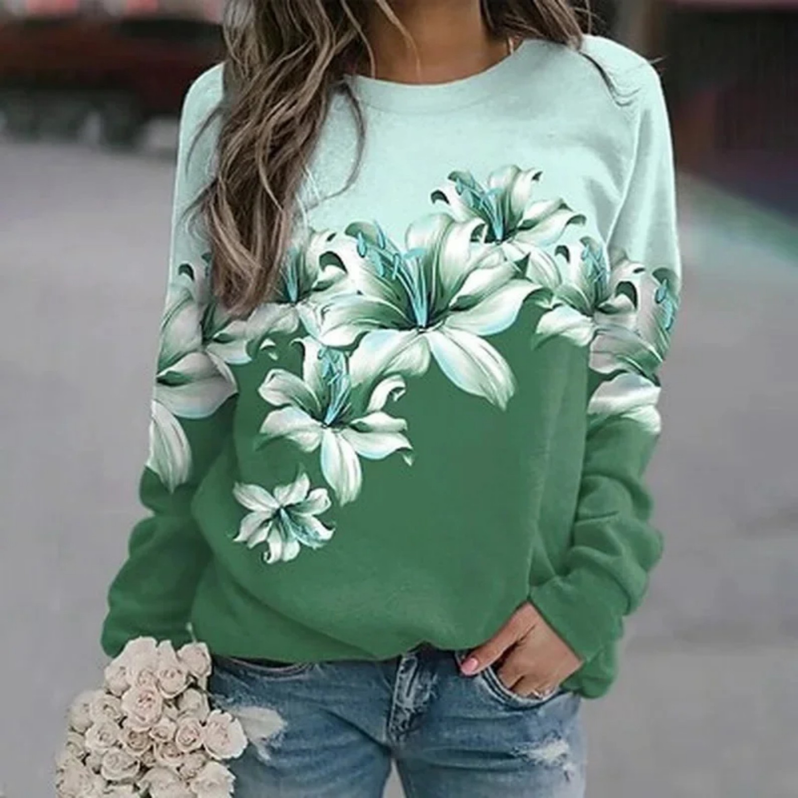Women's Floral Butterfly Print Crewneck Sweatshirt