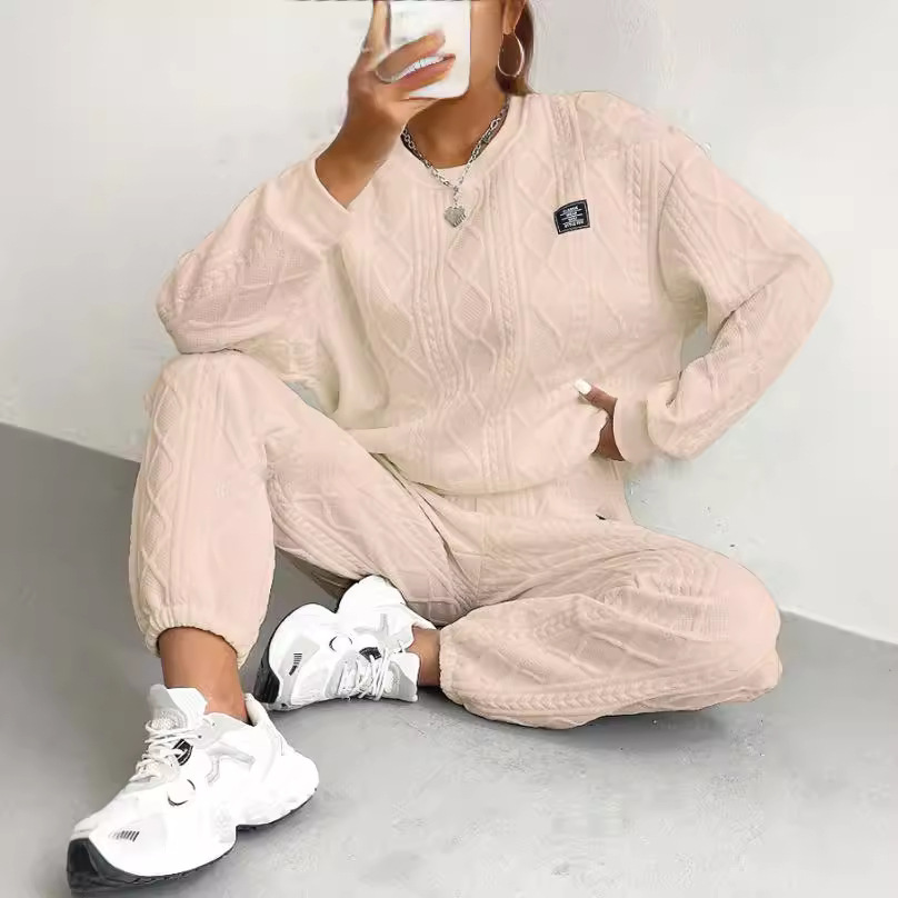 Women's Jacquard Long Sleeve Crewneck Sweatshirt and Pants Set