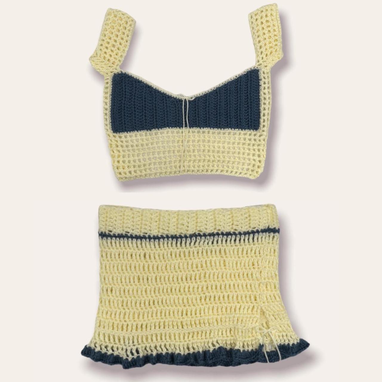 Color-Block Sleeveless Knit Crop Top and Slit Mini Skirt Two-Piece Set