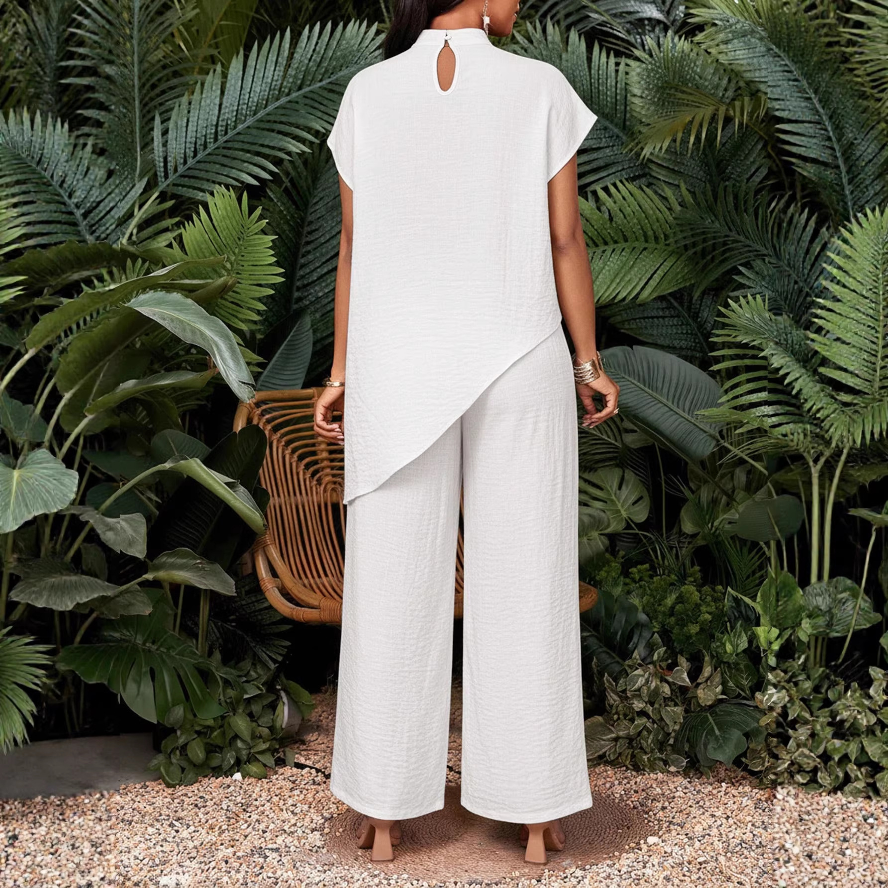 Women's Casual Half-Turtleneck Short-Sleeve Top and Wide-Leg Pants Set with Asymmetric Hem