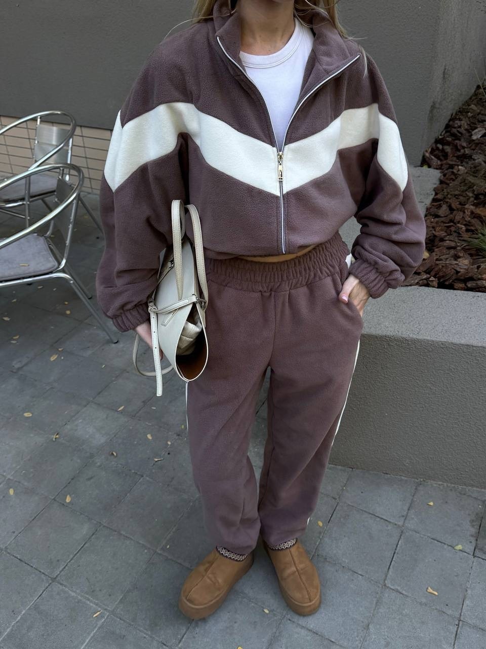 Women's Fleece Color-Block Zip-Up Hoodie and Jogger Set