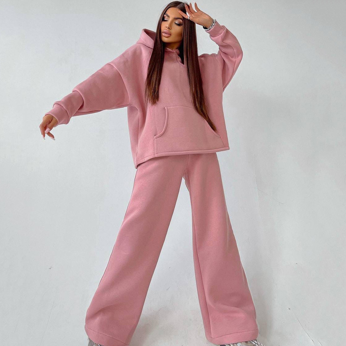 Women's Hooded Sweatshirt and Pants Set with Pockets