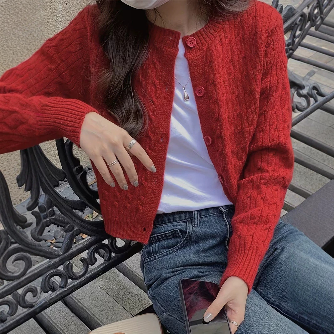 Cable-Knit Cropped Cardigan Sweater for Women Crew Neck Long Sleeve