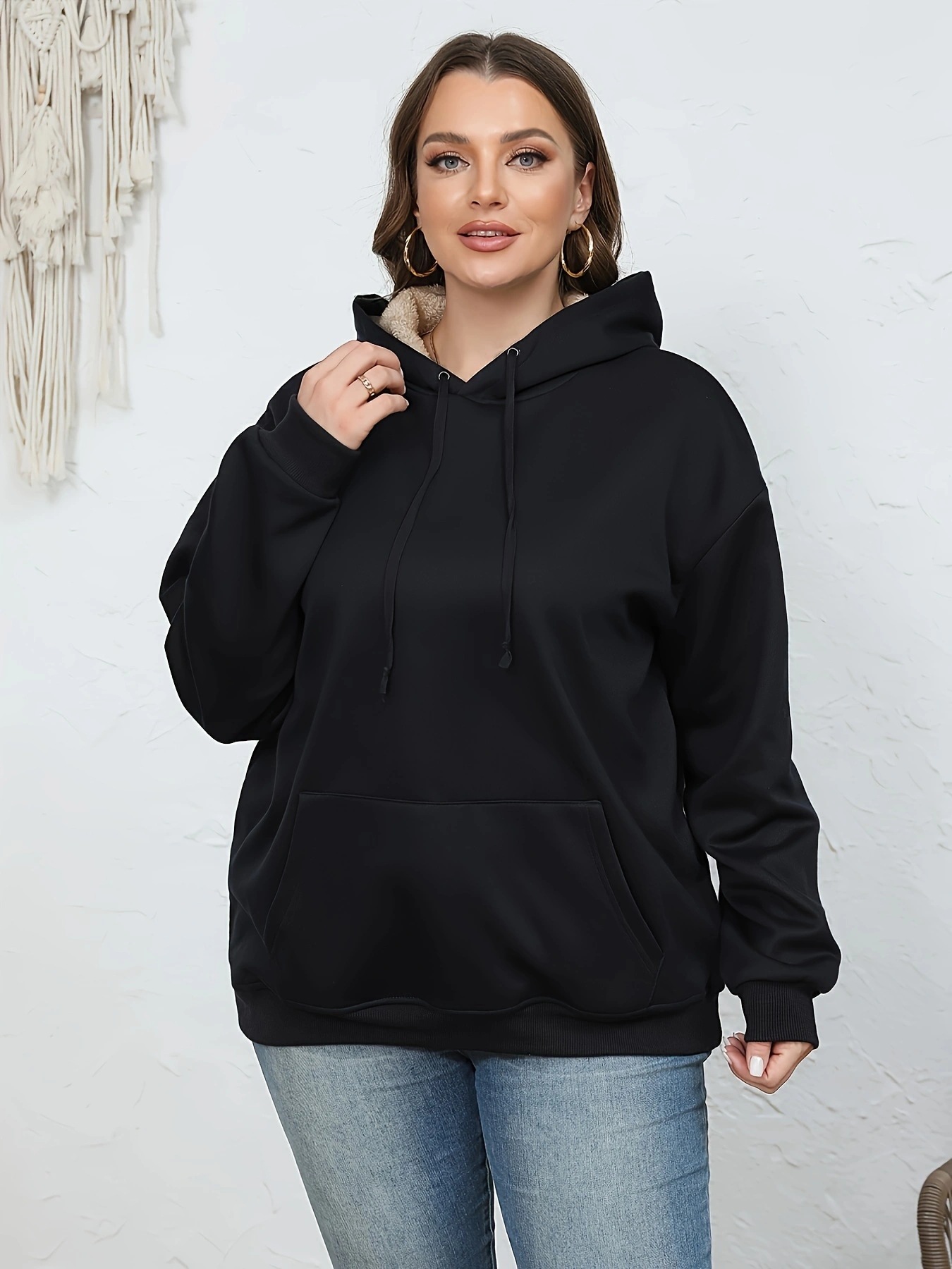 Women's Warm Hooded Pullover Sweatshirt with Pockets