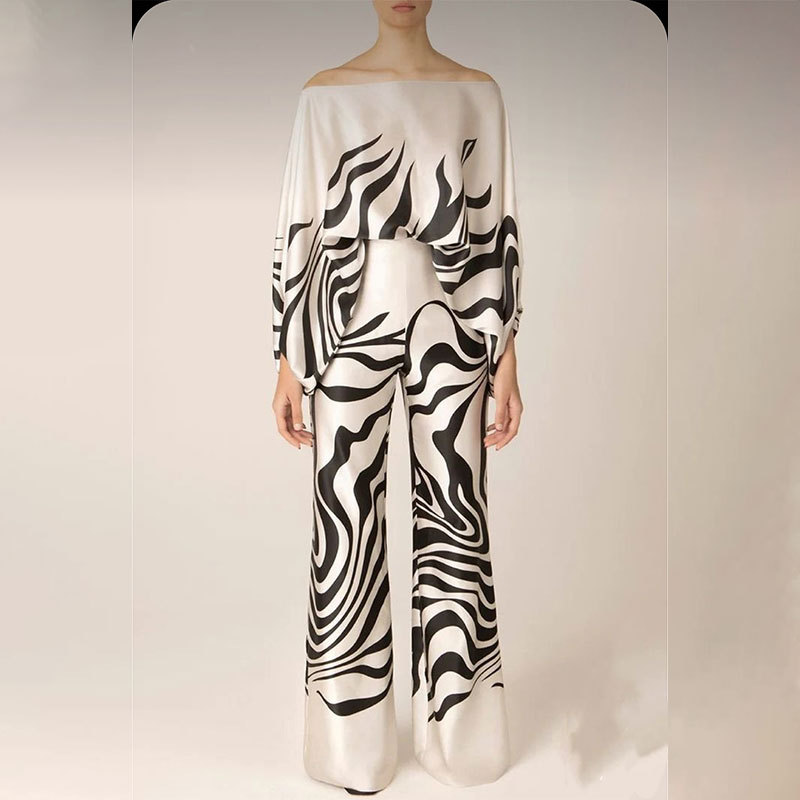 Women's Printed Batwing Sleeve Cinched Waist Wide-Leg Pants Set