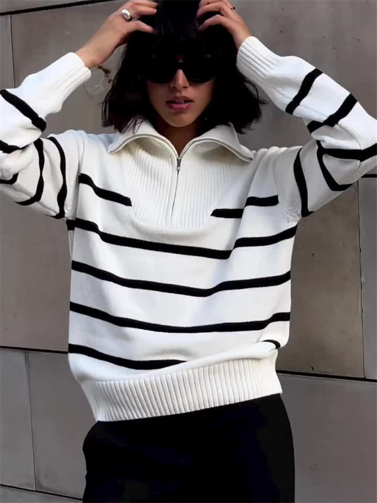 Women's Striped Knit Sweater with Collar and Zip, Loose Fit, Long Sleeve, Colorblock