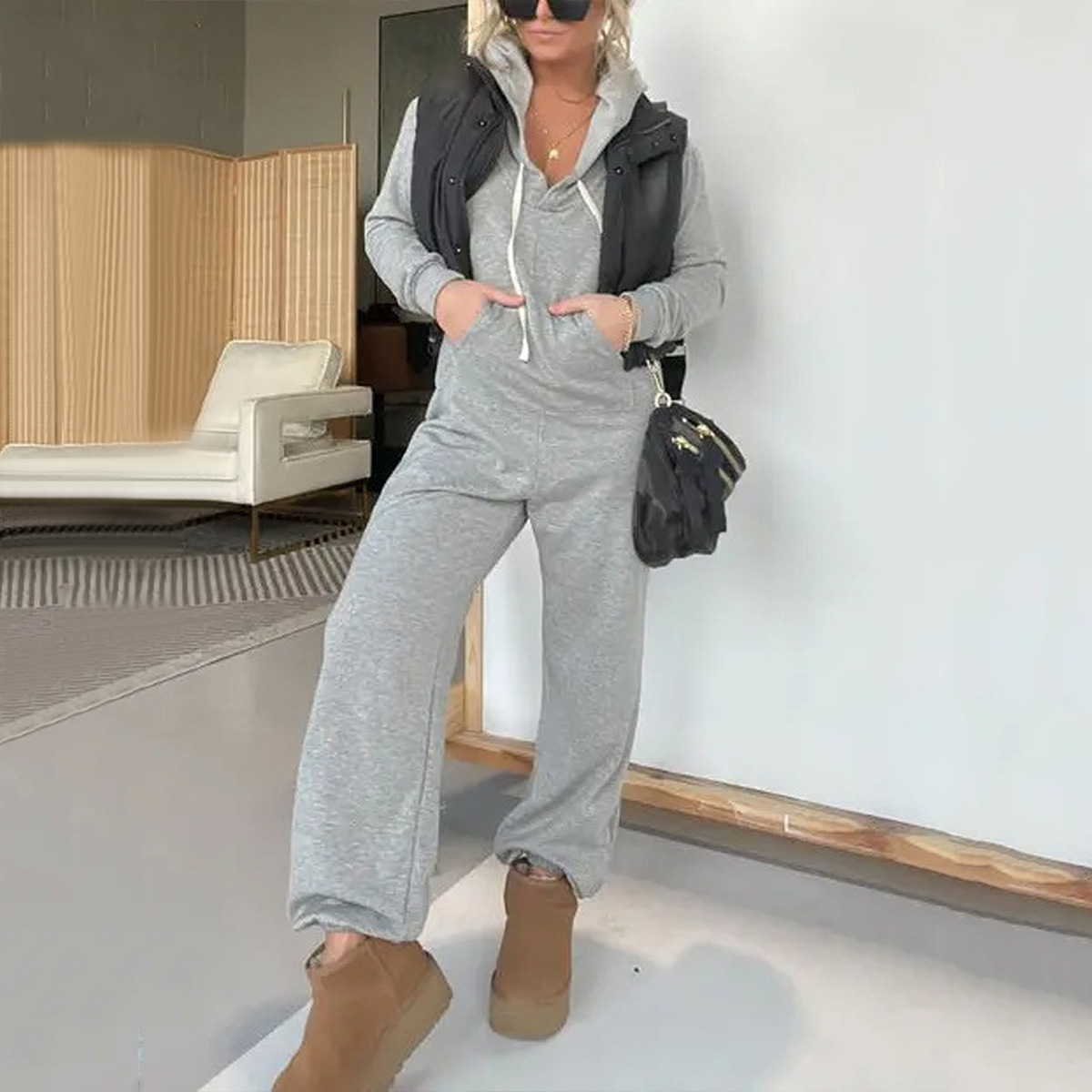 Women's Solid Color Long Sleeve Jumpsuit Casual Hoodie Set with Pockets
